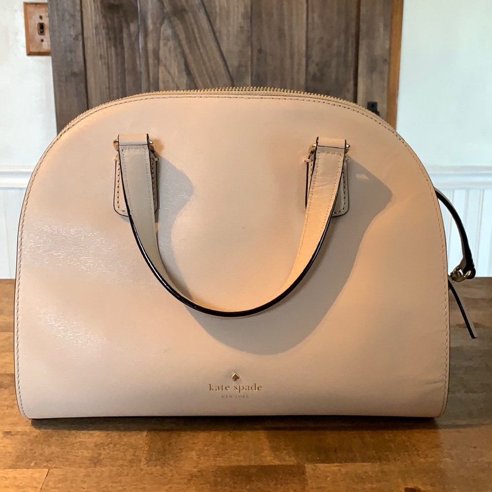 Blush Colored Kate Spade Medium Sized Handbag.
